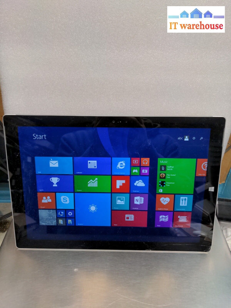 - (As Is) Surface Pro 3 1631 I5-4300U /4Gb/128Gb Ssd Win8(Lcd Cracked/No Touch)