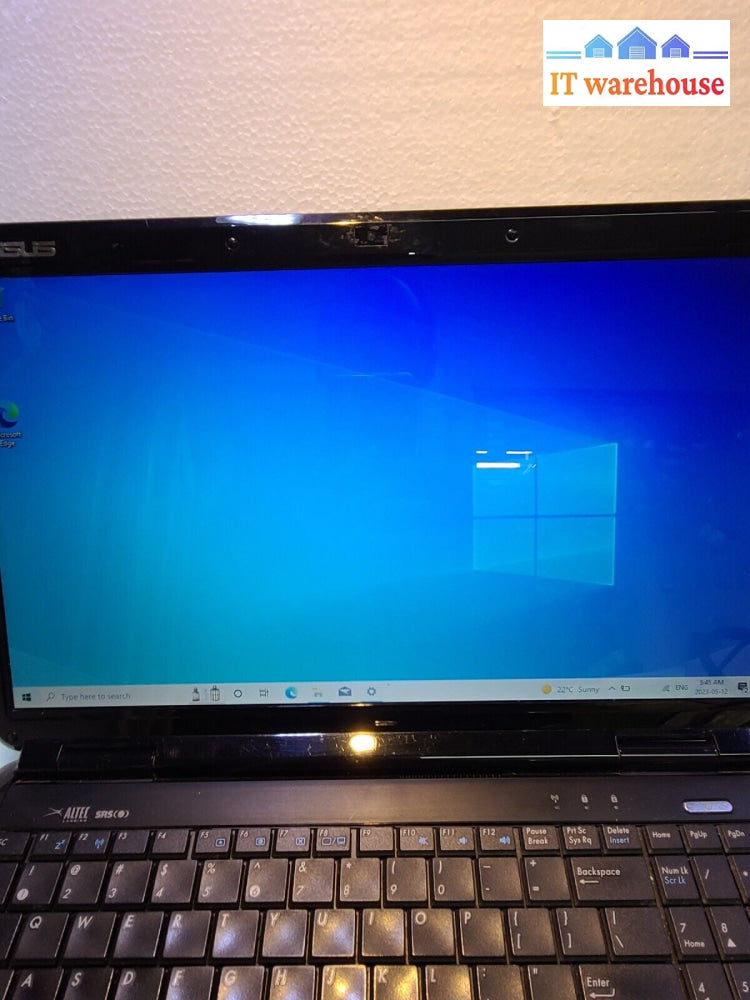 - ASUS K61IC 15.6" LAPTOP W/c2D P8700 CPU/4GB RAM/128GB SSD/WIN10 (BAT DEAD)