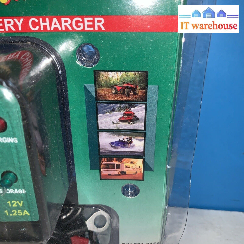 Battery Charger and Maintainer 12V 1.25 AMP Powersport Automatic Float Charger