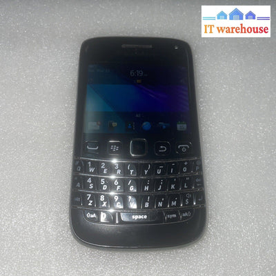 BLACKBERRY BOLD 9790 8G cell phone (carrier: SaskTel)