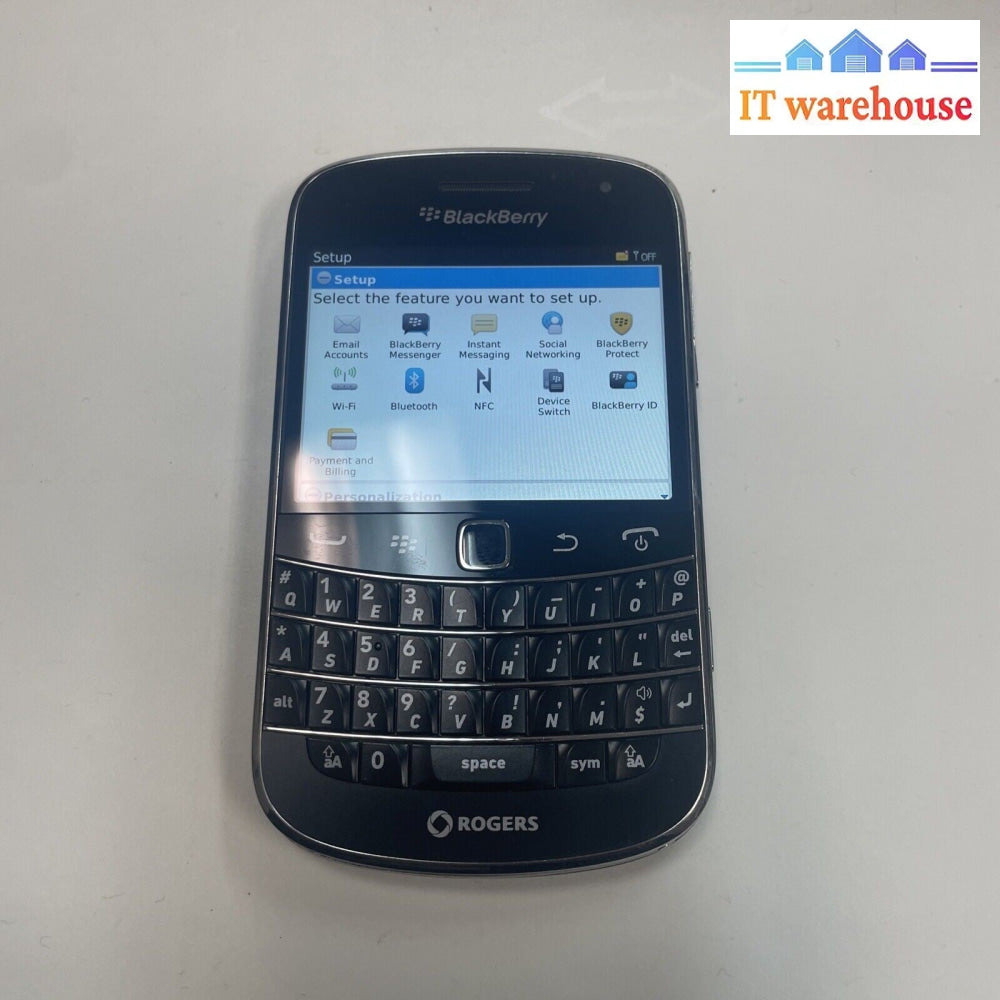 BLACKBERRY BOLD 9900 - 8GB - cell phone (No battery.  carrier: Rogers, Fido)