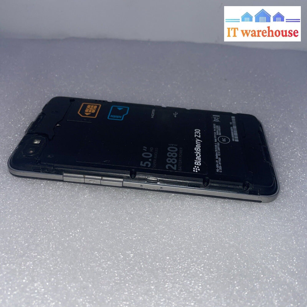 Blackberry Z30 Sta100-5 16Gb Black Smartphone (Carrier: Rogers & Fido)