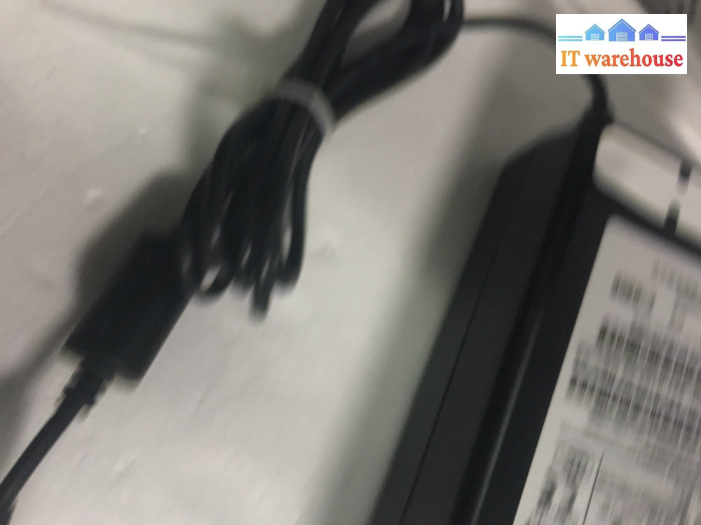 Cisco AC adapter Model AD10048P3