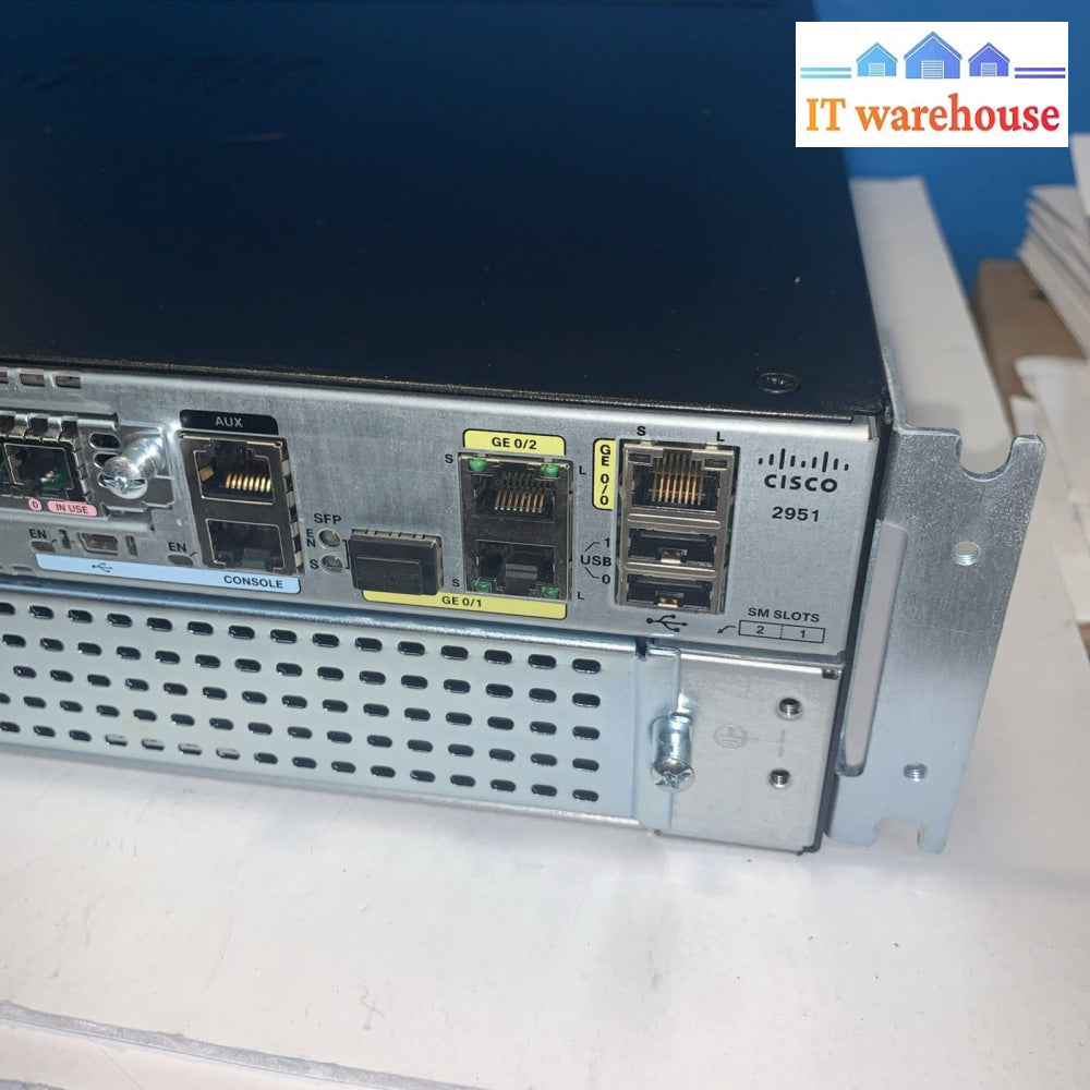 CISCO INTEGRATED SERVICE ROUTER CISCO2951/K9 V06 (3x Cisco VIC2-4FX0)