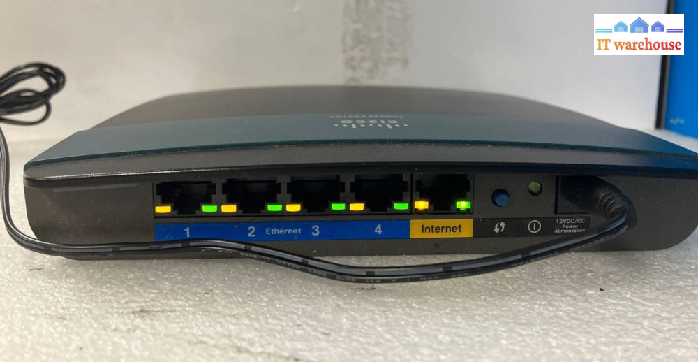 Cisco Linksys EA2700 Dual Band 4-Port Gigabit Wireless Router With Adapter ~