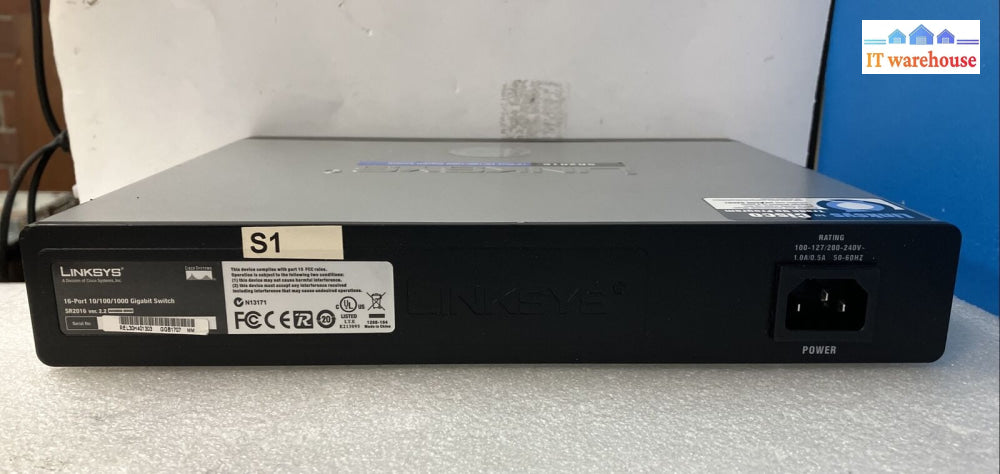 Cisco Linksys Sr2016 Ver2.2 16-Port 10/100/1000 Gigabit Ethernet Switch ~