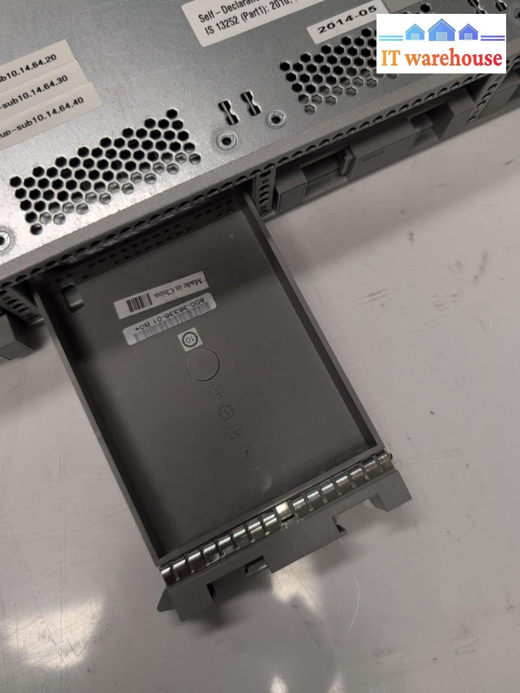 Cisco UCS-C220-M3 2.5" SFF SERVER  2x E5-2609 CPU /32GB/ Dual PSU (NO CADDY) -