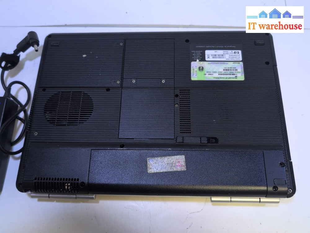 Compaq Predation V2000 14" Laptop Intel T2300 CPU /504MB /120GB /Windows XP  -
