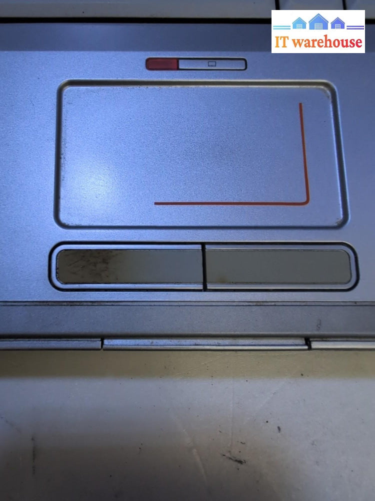 Compaq Predation V2000 14" Laptop Intel T2300 CPU /504MB /120GB /Windows XP  -