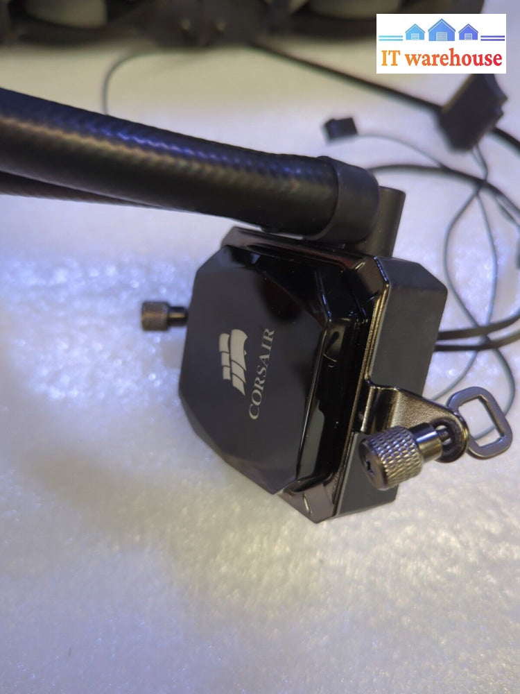 Corsair CW-9060009-WW  Liquid Cooler  Tested -
