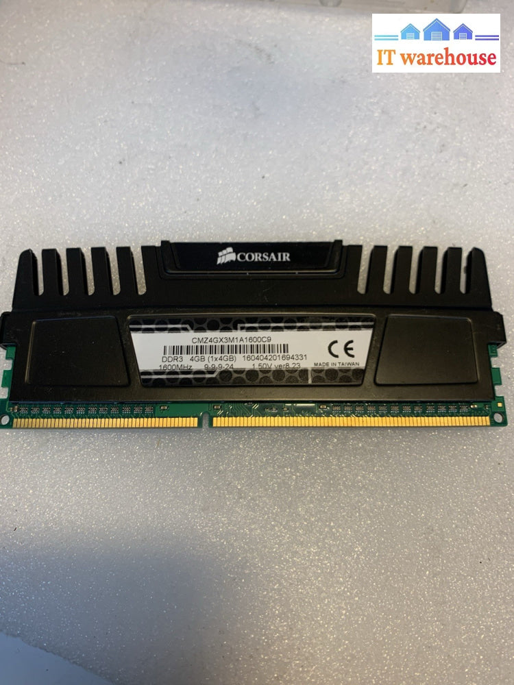 Corsair Vengeance 4 GB DDR3 1600 MHz Desktop RAM – PC3-12800 CMZ4GX3M1A1600C9