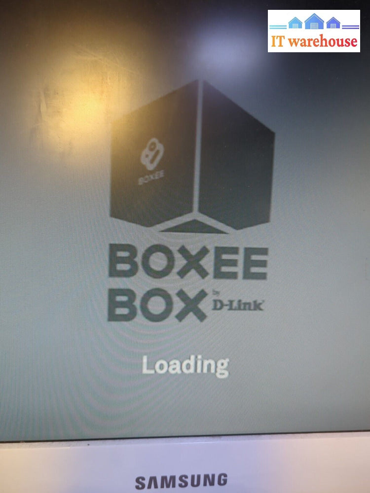 D-LINK BOXEE DSM-380 Media Box  With AC Adapter (No Remote) Tested -