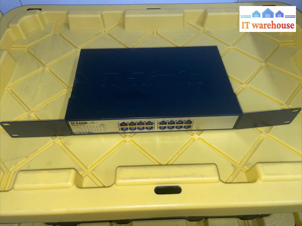 D-Link DGS-1016D 16-port 10/100/1000mbps Gigabit Ethernet Switch / Rack Ears