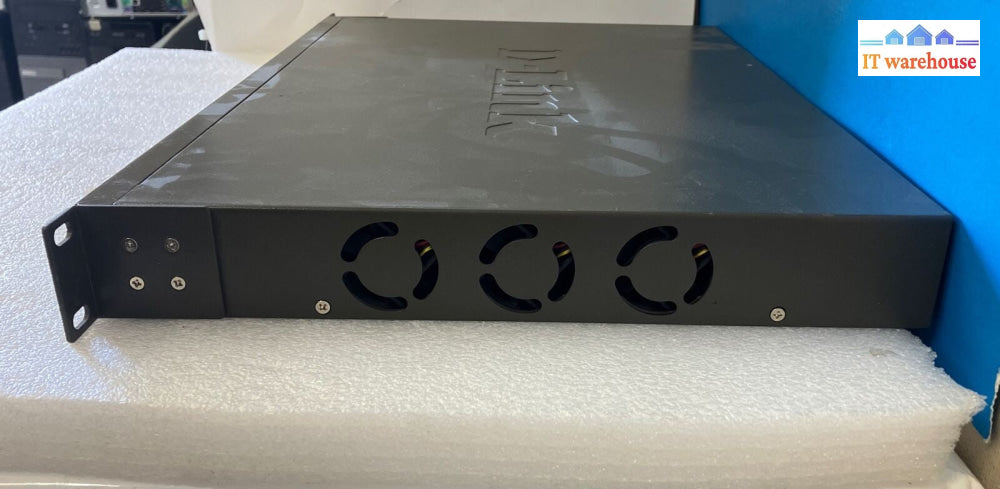 D-Link DGS-3048 48-Port 10/100/1000 Gigabit Smart Switch + 4-Port Combo SFP ~