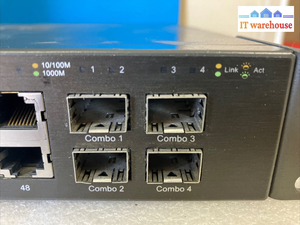 D-Link DGS-3048 48-Port 10/100/1000 Gigabit Smart Switch + 4-Port Combo SFP ~