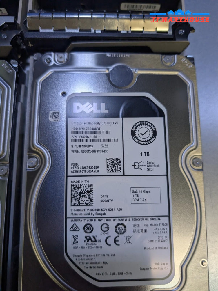 DELL Avignon HD NVR E34S001 With E3-1220 V5/8GB RAM/4x 1TB HDD/Rails Tested -