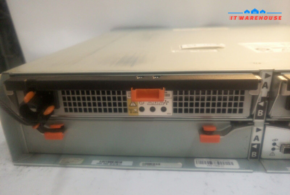 - Dell EMC Clariion MPE AX4-5DAE FX984 SAS/SATA iSCSI Array 2U W/1x 100-562-716