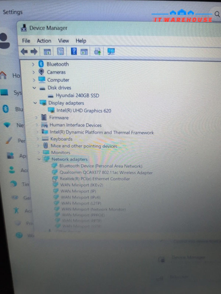 Dell Inspiron 15 5570 15.6" Laptop i5-8250U 1.60GHz /12GB RAM/240GB SSD/Win 11 -