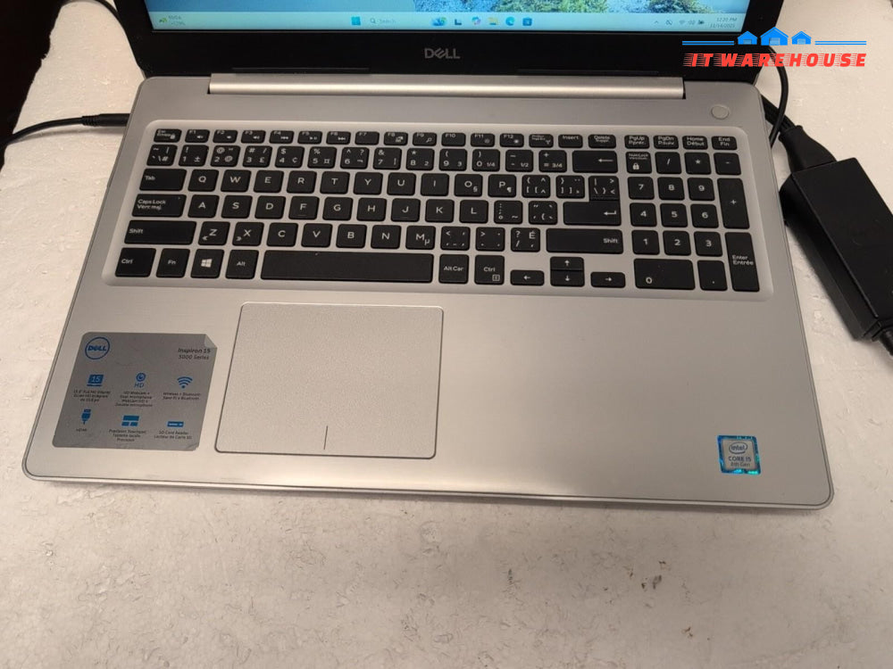 Dell Inspiron 15 5570 15.6" Laptop i5-8250U /12GB RAM/256GB SSD /Win 11 (READ) -