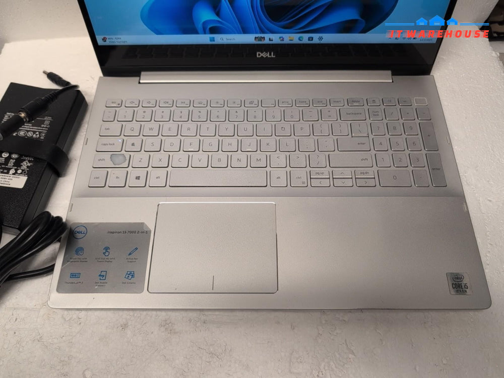 Dell Inspiron 15 7000 2in1 15.6" Touch Laptop i5-10210U/8GB/512GB NVMe/Win11 -
