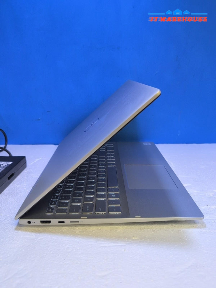 Dell Inspiron 15 7000 2n1 15.6" Touch Laptop i5-10210U/8GB /512GB NVMe/Win11 -