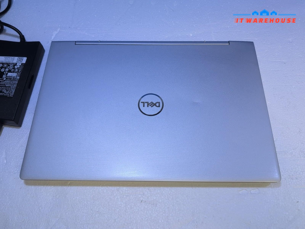 Dell Inspiron 15 7000 2n1 15.6" Touch Laptop i5-10210U/8GB /512GB NVMe/Win11 -