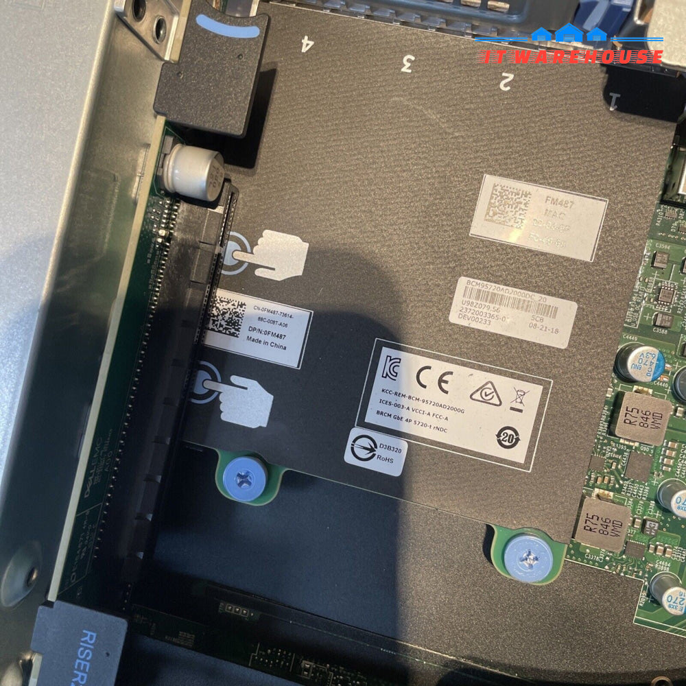 Dell PowerEdge R640 2x Xeon Gold 6136 3.0Ghz,384GB Ram 240G+1.6TB SSD Server