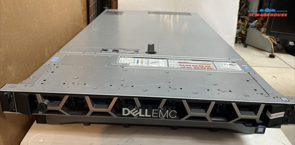 Dell PowerEdge R640 2x Xeon Gold 6136 3.0Ghz,384GB Ram 240G+1.6TB SSD Server