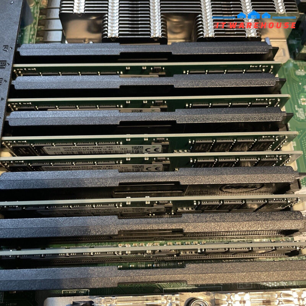Dell PowerEdge R640 2x Xeon Gold 6136 3.0Ghz,384GB Ram 240G+1.6TB SSD Server