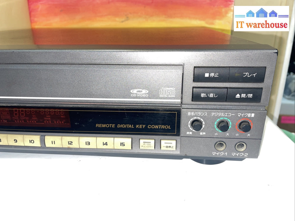 Denon CD CDV LD player LA-1300K (no remote)