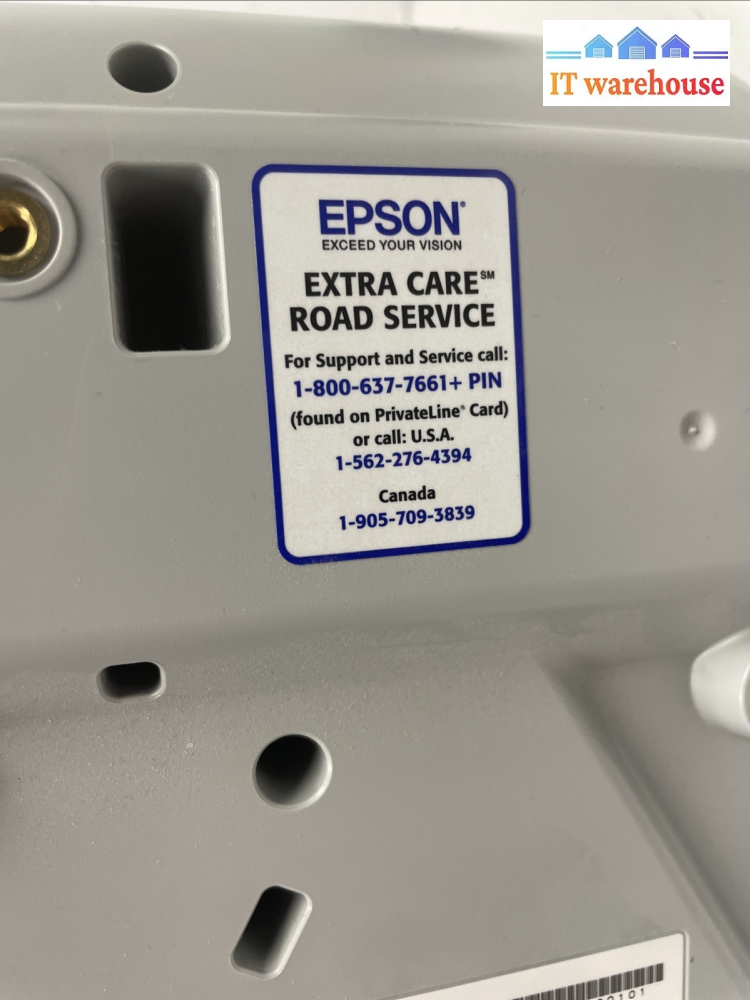 EPSON H602A  585W HDMI VGA LCD Projector With remote 225 hours