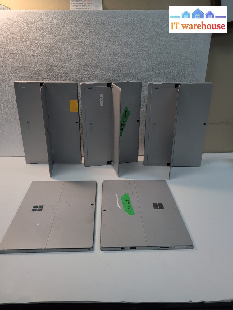 (For Parts) 5x Microsoft Surface Pro (4x 1724 128GB,  1x 1976 256GB) NO Boot -