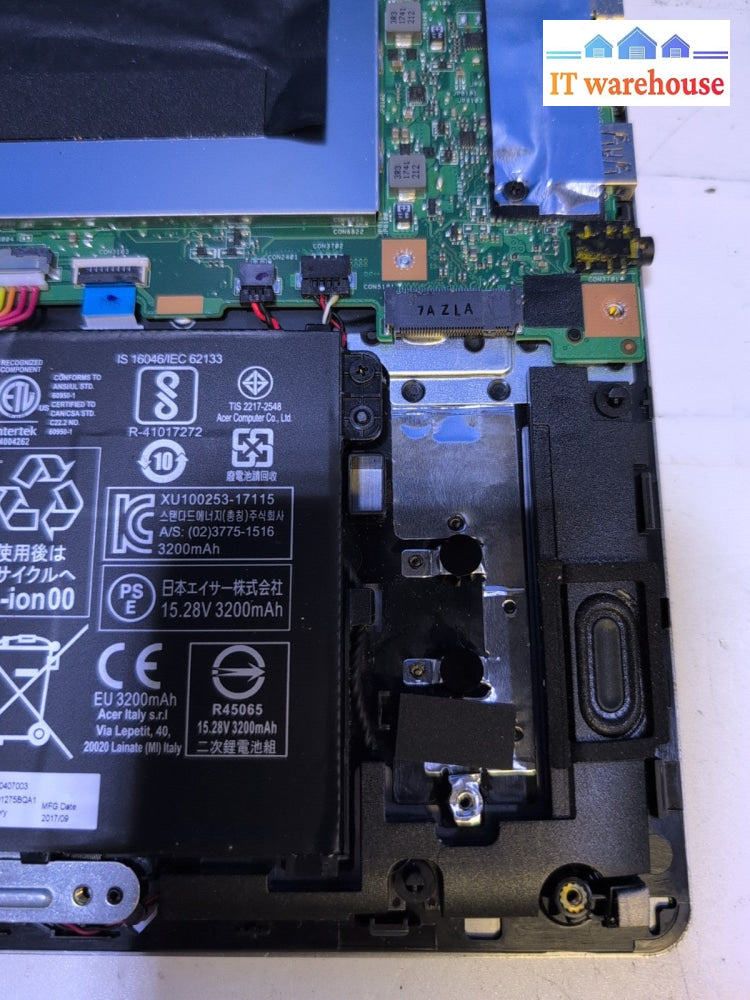 (*For Parts) Acer Swift SF314 14" Laptop Intel i5-8250U/8GB (NO SSD, NO AC) -