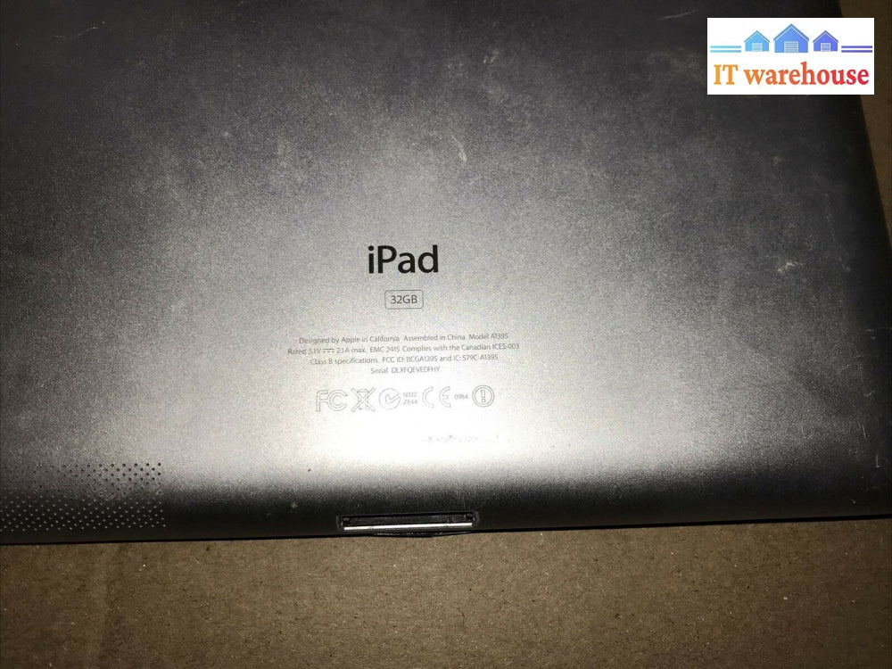 - (For Parts) Apple Ipad 2 32Gb 9.7’ A1395 Cracked