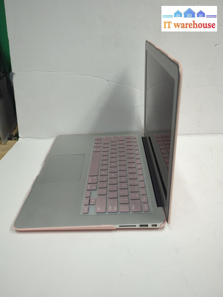 (FOR PARTS)  Apple MacBook Air A1466 13.3" Intel i5 1.8GHz/4GB DDR3/OS 10.8-