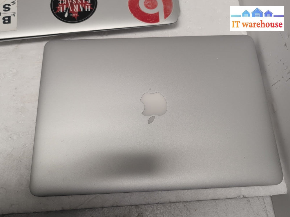 (For Parts, No Power) 3x Apple  13" MacBook Air A1466 (2017/2017/2012)  i5 CPU -