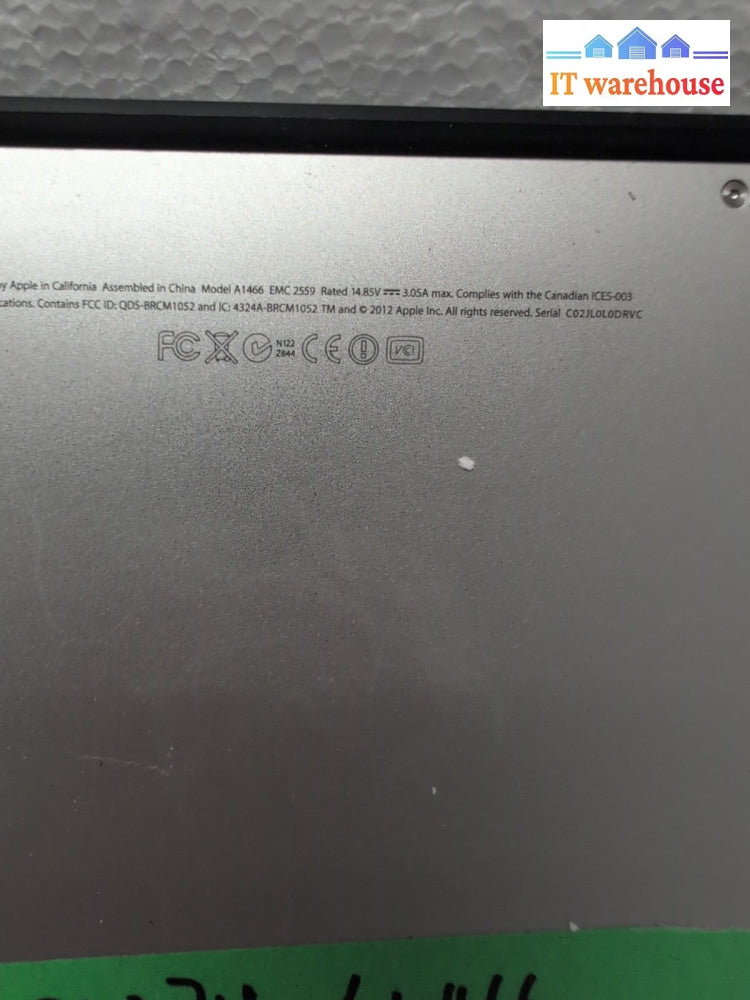 (For Parts, No Power) 3x Apple  13" MacBook Air A1466 (2017/2017/2012)  i5 CPU -