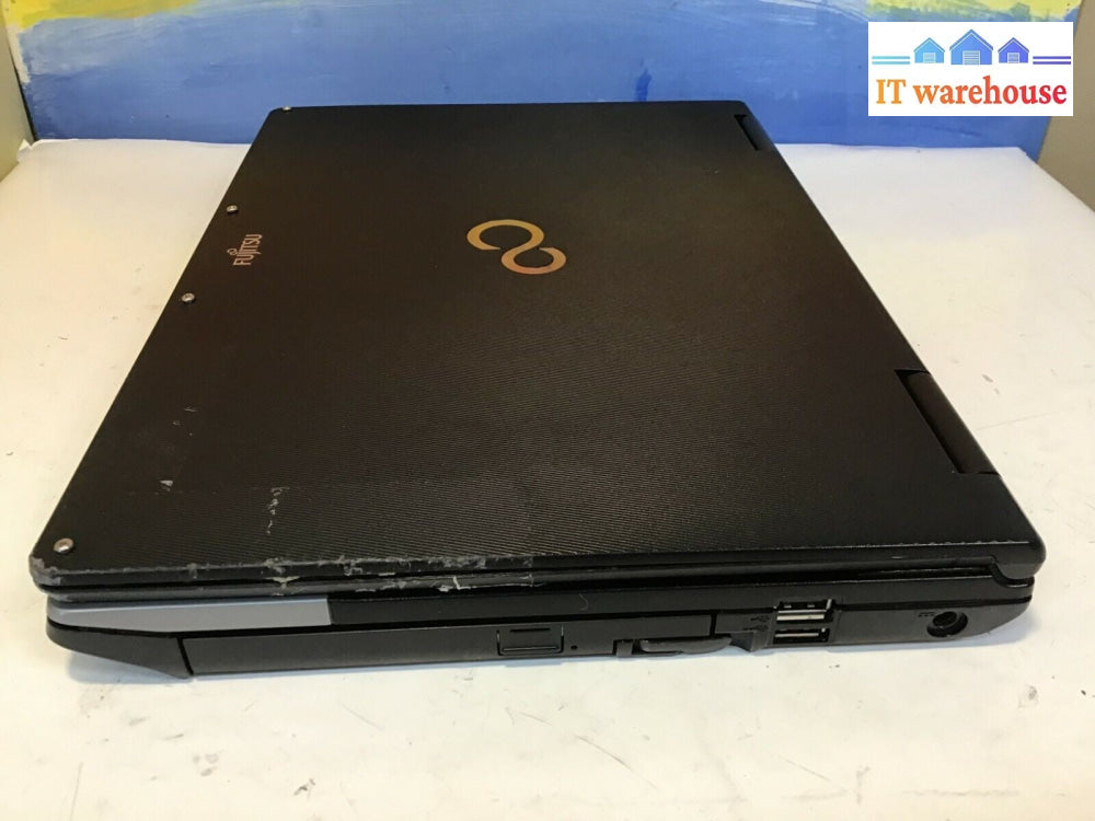 FUJITSU LIFEBOOK S752 14"Laptop Intel i5-3210M 2.5GHz NO RAM/HDD For parts as is