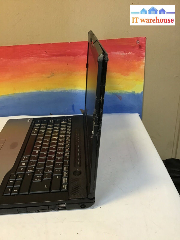 FUJITSU LIFEBOOK S752 14"Laptop Intel i5-3210M 2.5GHz NO RAM/HDD For parts as is