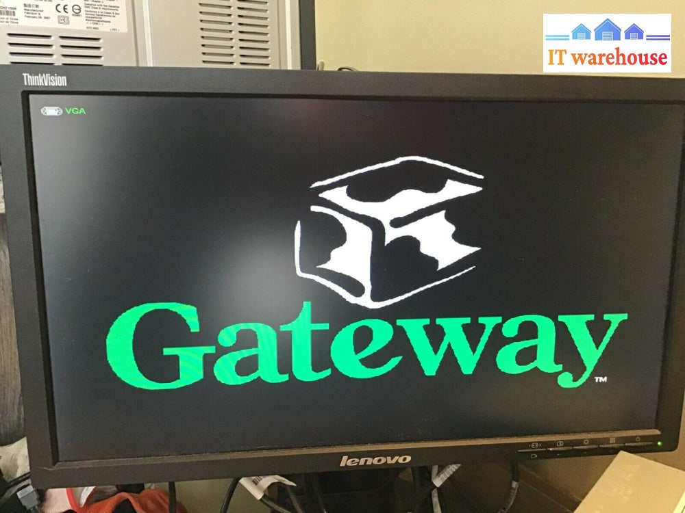 Gateway  Motherboard AA 719638-104 4000335 W/ Intel Celeron 333MHz SL2WN CPU