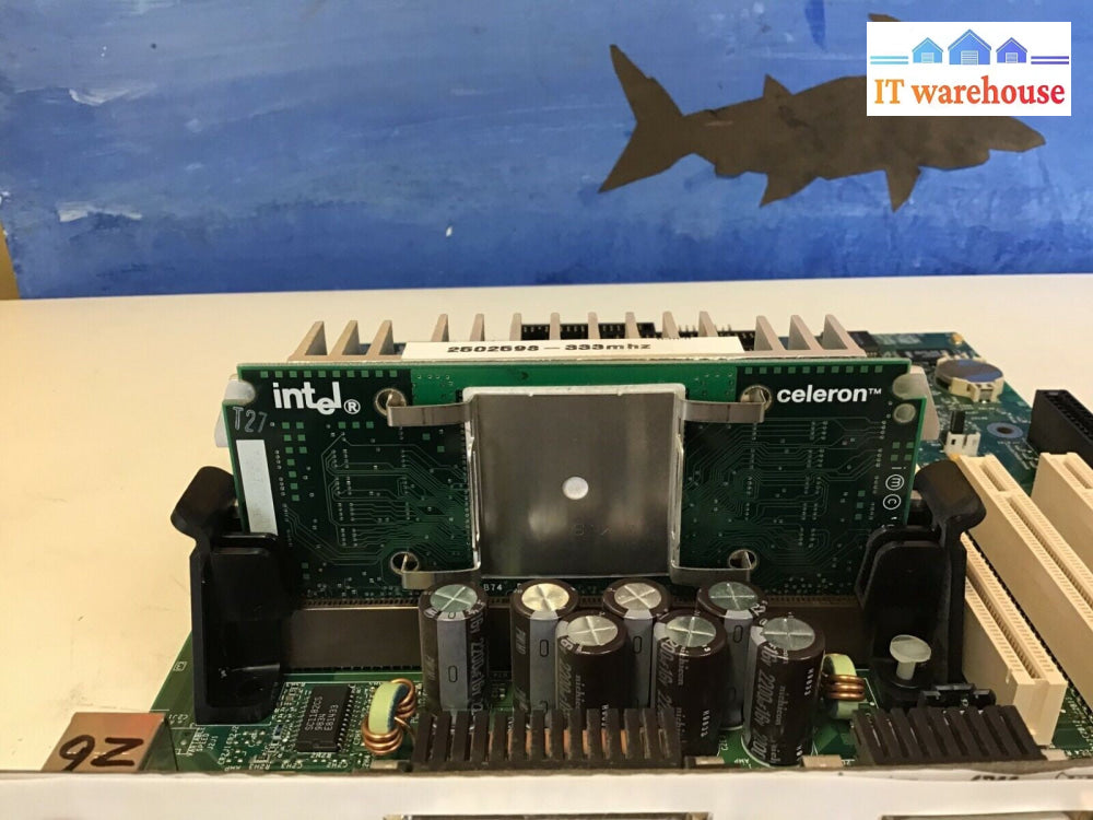 Gateway  Motherboard AA 719638-104 4000335 W/ Intel Celeron 333MHz SL2WN CPU