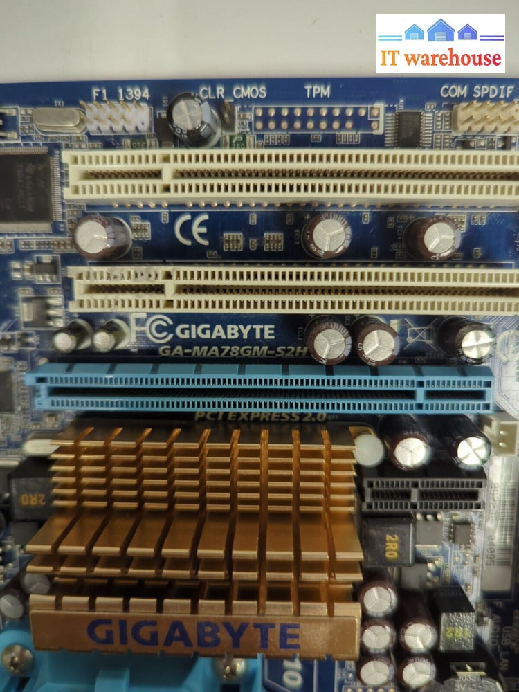 Gigabyte GA-MA78GM-S2H Motherboard Socket AM3/AM2 + /AM2 DDR2 W/AMD 920 CPU