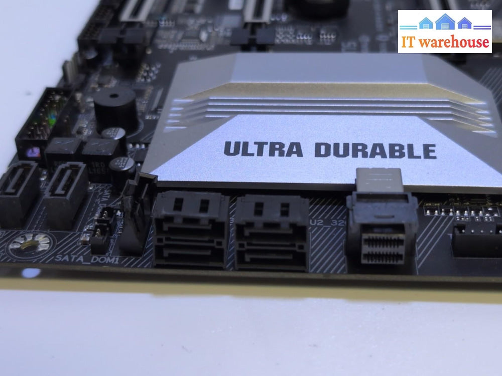 Gigabyte GA-Z270X-UD5 Motherboard With Pentium G3900 CPU ( READ ) -