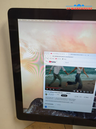 (GRADE A) Apple 27’’ Thunderbolt Display Monitor A1407 Widescreen (local pickup)-