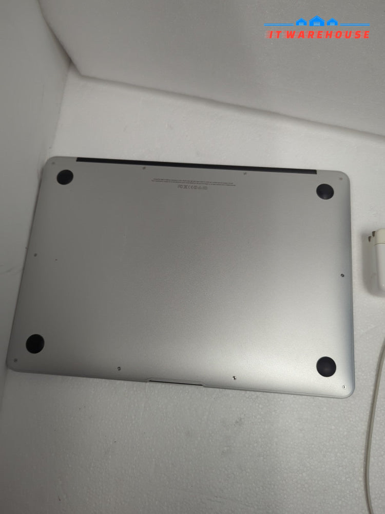 (GRADE A) Apple MacBook Air 13’’ A1466 2014/ i5 - 1.4GHz/4GB/256GB SSD/OS 10.13