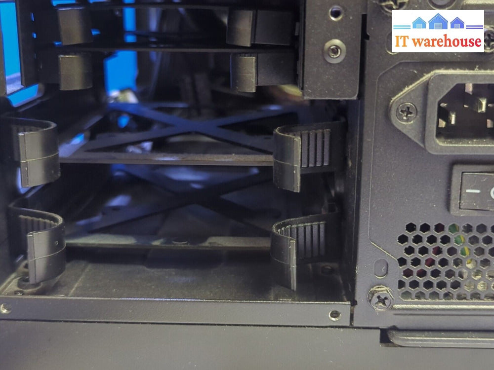 (GRADE A) CORSAIR SFF CUBE Computer Case With PSU + Liquid Cooling System -