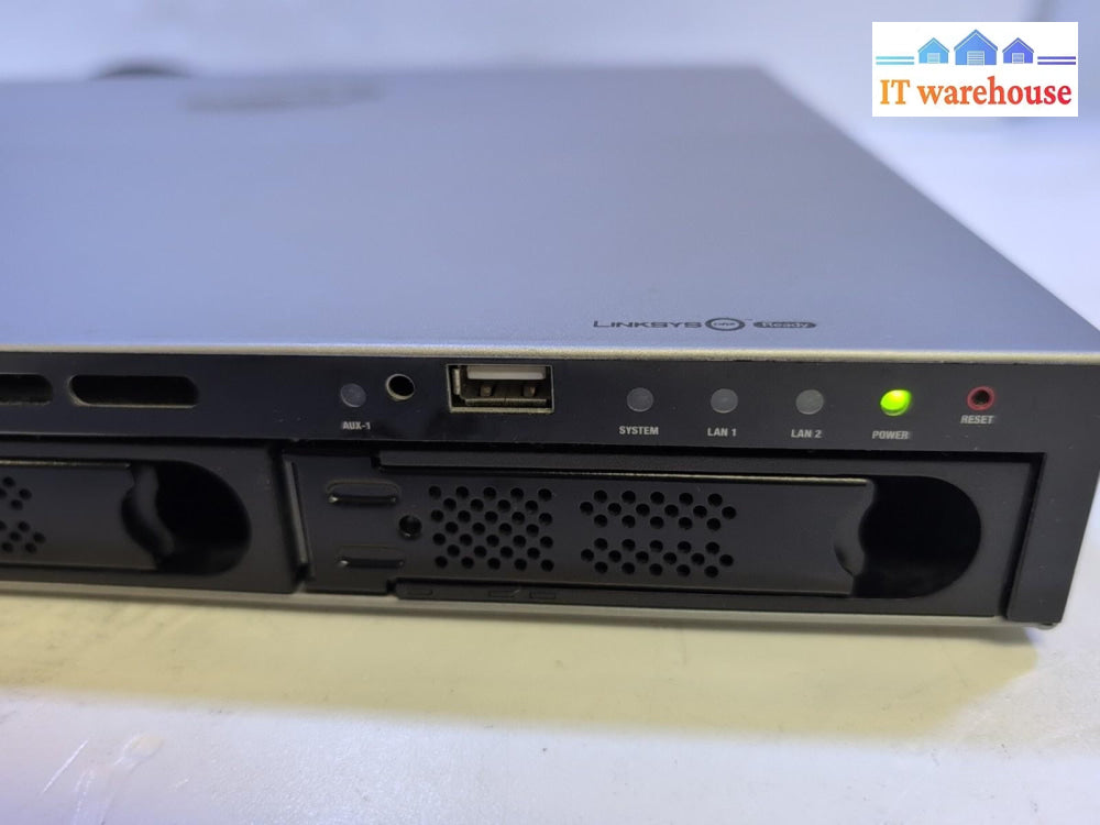 (GRADE A) LINKSYS NSS6000 4 BAY ADVANCED GIGABIT NETWORK STORAGE SYSTEM -
