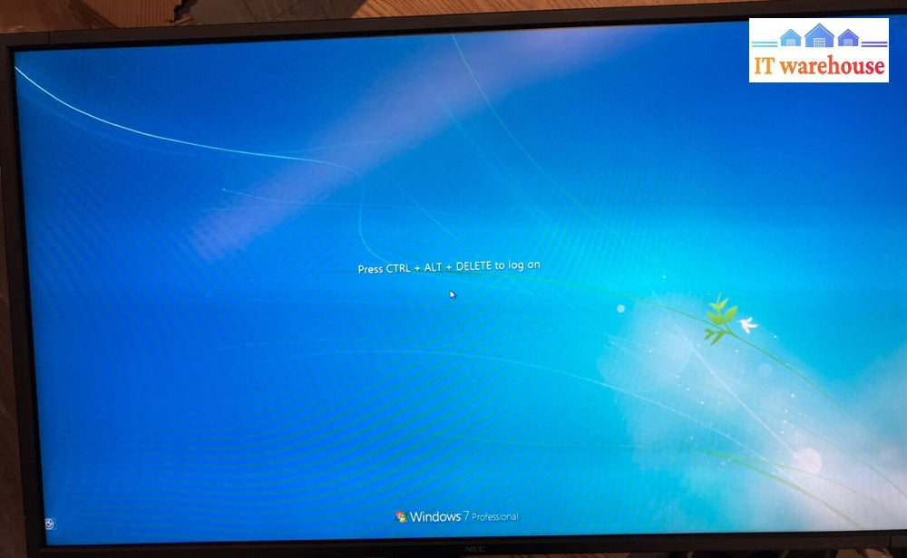 ~ (Grade A) Nec Multisync P403 - 40’ Lcd Display Hdmi Vga. No Remote. Stand.