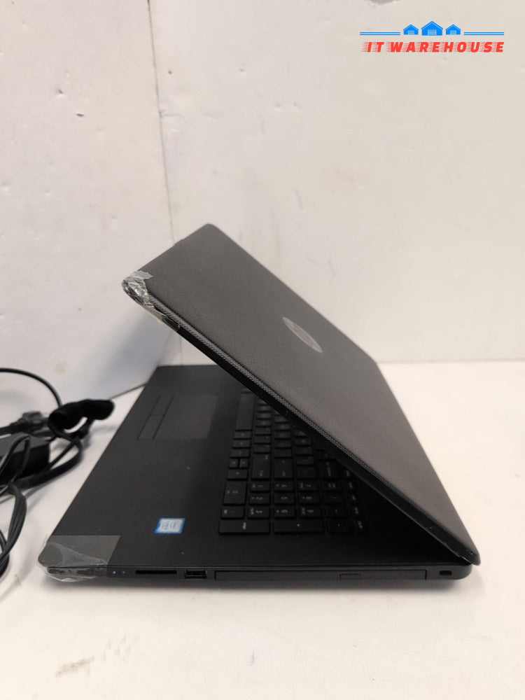  Hp 17" Laptop 17-BS0xx i5-7200U /8GB Ram/ 240GB SSD /Win11 (CRACKED, READ)-