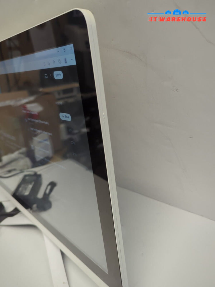 HP 24’’ All-in-One 24-G069 Touch PC AMD A8-7410 APU/8GB RAM/128GB SSD /Win10